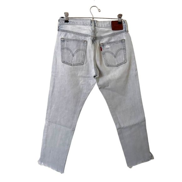 LEVI'S 501 Cropped Distressed Denim in Bowie Blue Sz 27 - Picture 4 of 6